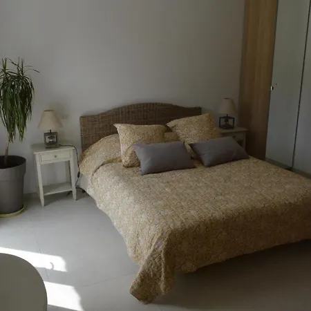 Sarraire Villa *